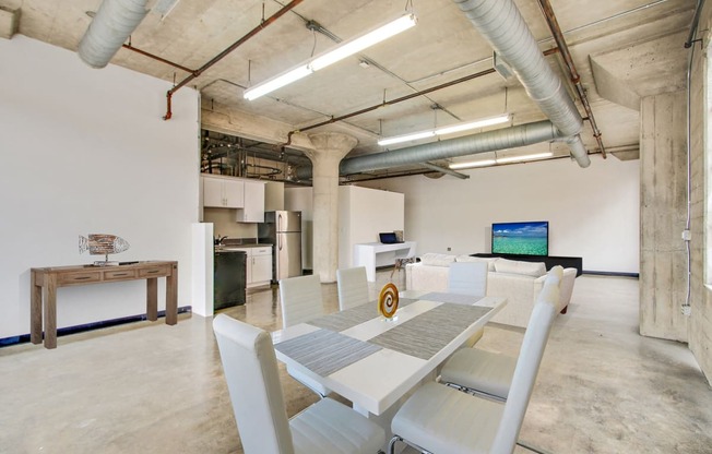 RiverFront live - Work Lofts
