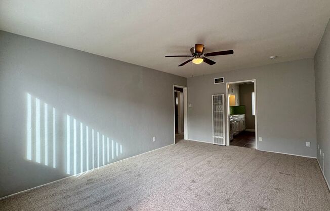 4748-4754 Mansfield Street