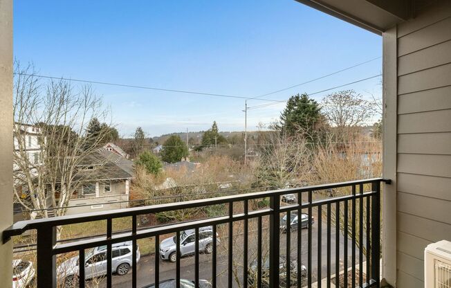 1 bed, 1 bath, 427 sqft, $1,595, Unit 8120 - 211