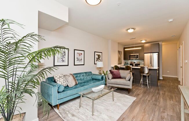 2 beds, 2 baths, 869 sqft, $4,150, Unit 1552-601