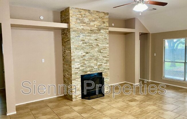 209 N BLUE RDG