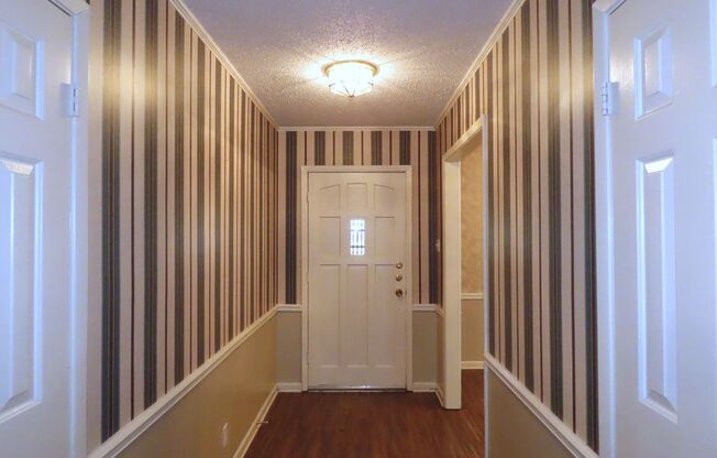 South Tyler! Beautiful 4 Bedroom, 3 Bath House