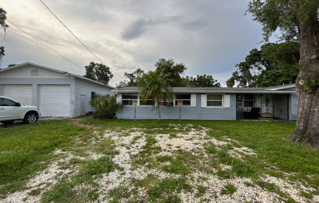 814 E 126 AVE