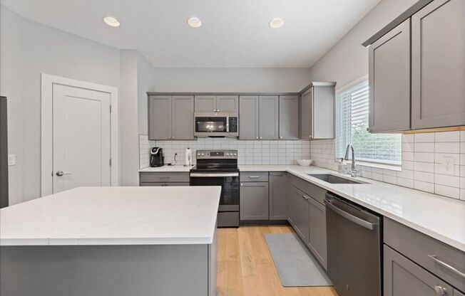 Southby Plaza Townhomes