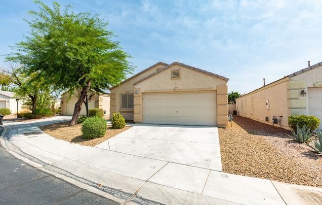 Single story 3 bedroom home in a lovely NW community