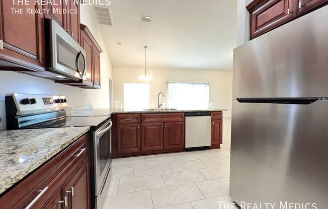 306 Colony Ct