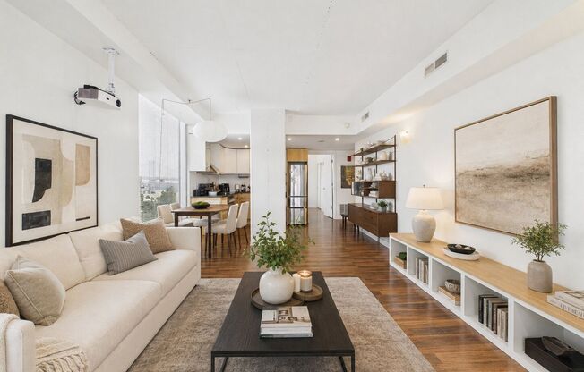1 bed, 1 bath, 695 sqft, $1,995, Unit 5F