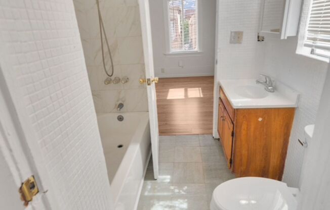 Charming 3 bedroom 1  bath in Berkeley