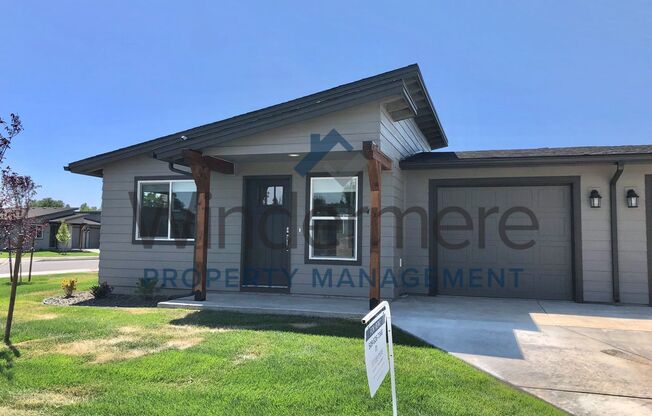 1 bed, 1 bath, 400 sqft, $1,195, Unit 411 Cowden