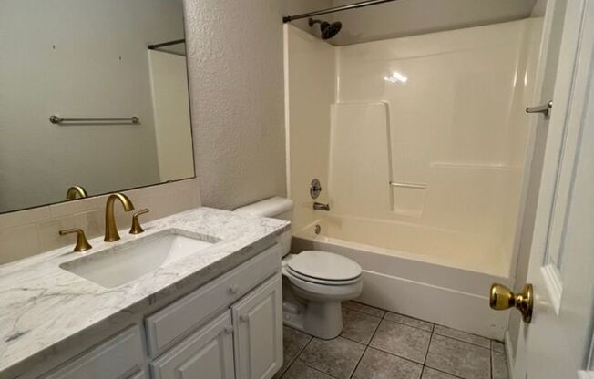 3 beds, 2 baths, $1,950