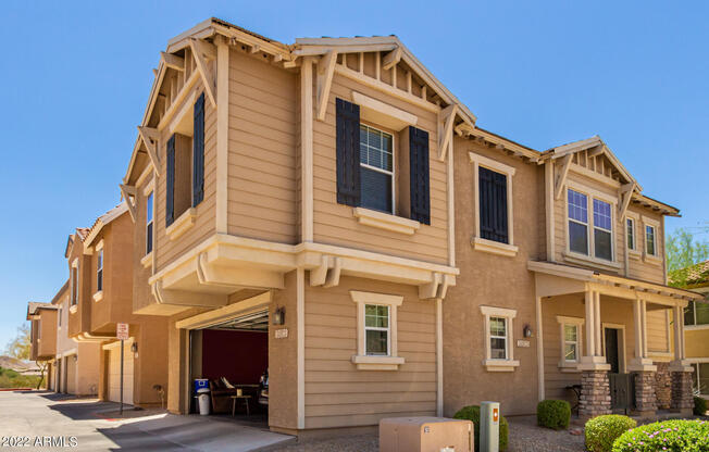 34923 N 30 AVE
