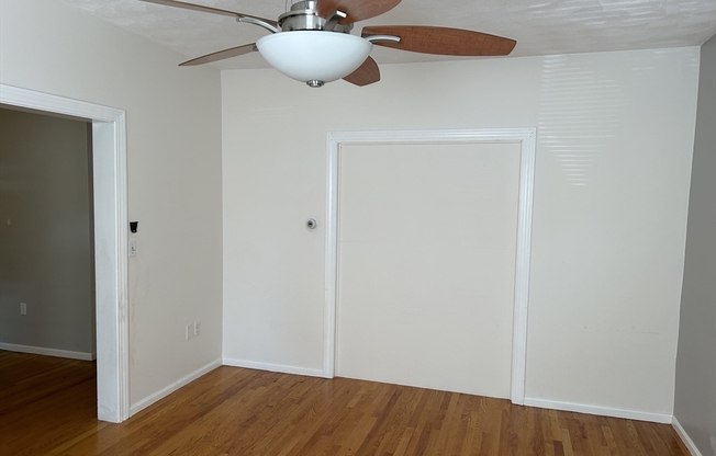 3 beds, 1 bath, 1,166 sqft, $3,200, Unit 1