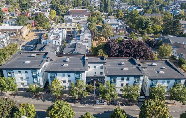 1 bed, 1 bath, 600 sqft, $1,795, Unit 201