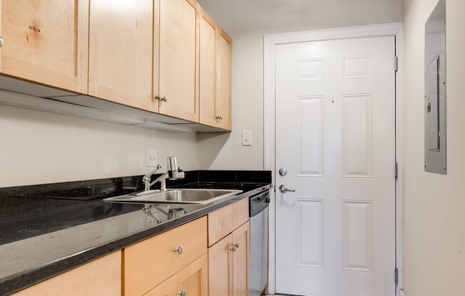 1 bed, 1 bath, 543 sqft, $1,375, Unit 208