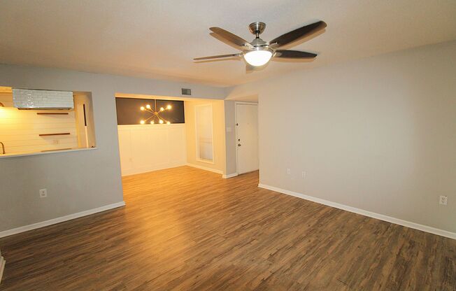 (Coming Soon) Fully Renovated 2 Bedroom Condo!