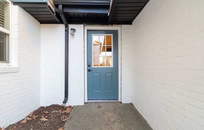 1 bed, 1 bath, 700 sqft, $1,199, Unit 711 E Leicester Ave - Unit B05