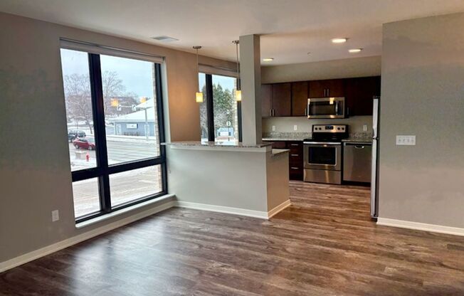 1 bed, 1 bath, 676 sqft, $1,425, Unit 225