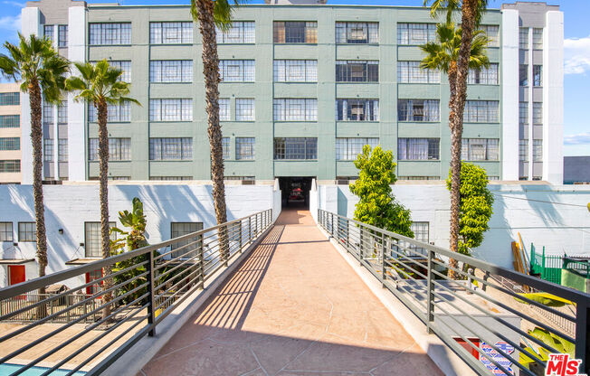 Studio, 1 bath, 707 sqft, $2,290, Unit 628