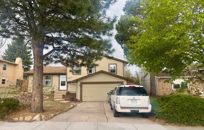 3 bedroom/2 bath Centrally Located home in Vista Grande
