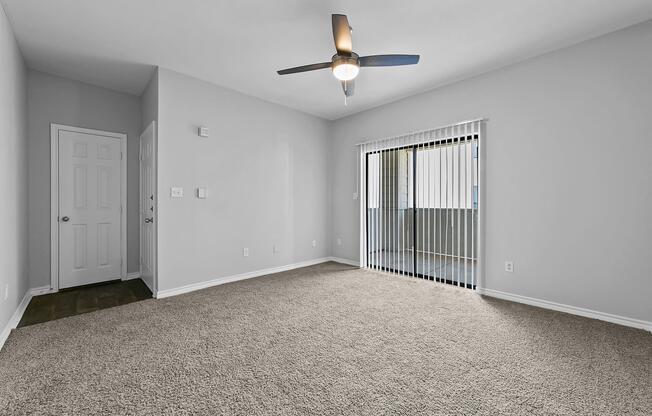 2 beds, 2 baths, 985 sqft, $1,600
