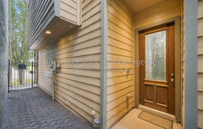 5833 KATY ST