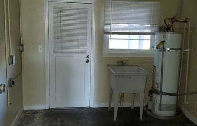 WILSON AVENUE - LaLoma Area