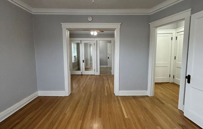 Dewey Apartments (3301 Dewey Ave.)