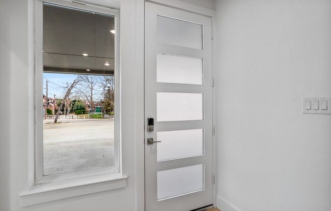 Benbrook 2400 - Unit 108