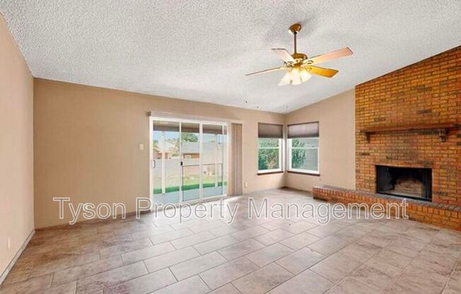 509 TASSY CT SE