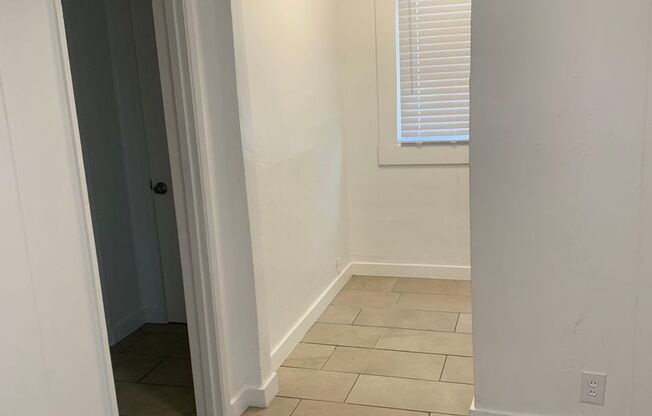 1 bed, 1 bath, $950