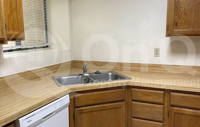 3117 E OASIS DE PALMERAS