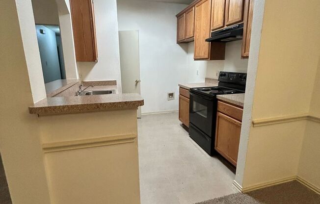 3 beds, 2 baths, $1,850, Unit # 1