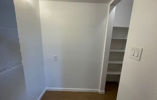 2 beds, 2 baths, 950 sqft, $1,250, Unit 534J