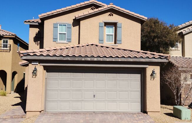 Lovely Two Story Home in Mountain Edge Community