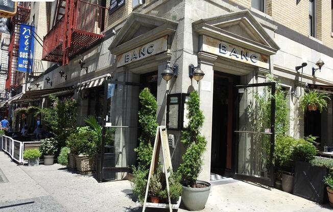 2 beds, 2 baths, $6,500, Unit 6D