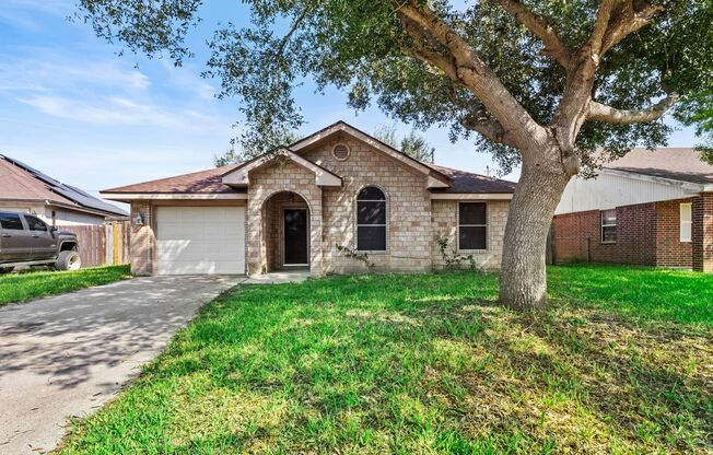 Nice 3BD/2BTH/1GAR home in Rio Hondo!