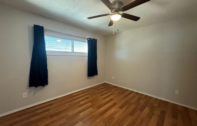 2 beds, 1 bath, $1,400