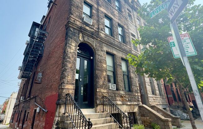 4 AND 10 E BIDDLE ST