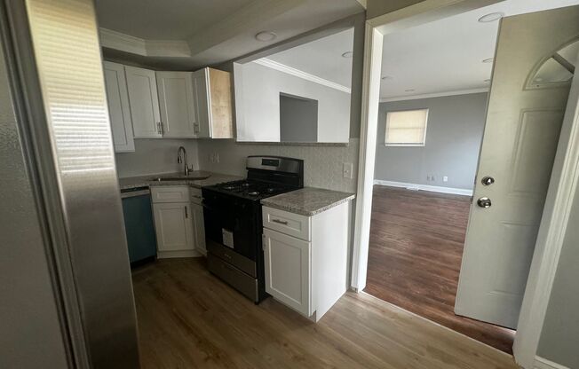 3 beds, 1 bath, $1,245