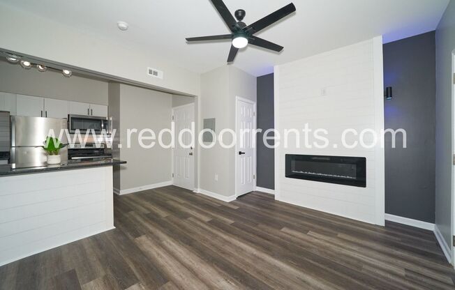 1 bed, 1 bath, 480 sqft, $900, Unit Unit 2