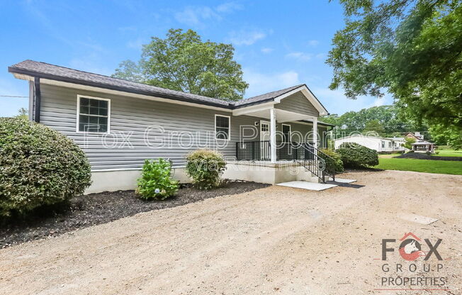 152 MIDWAY LK RD