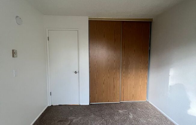 2 beds, 2 baths, 847 sqft, $1,675, Unit 30