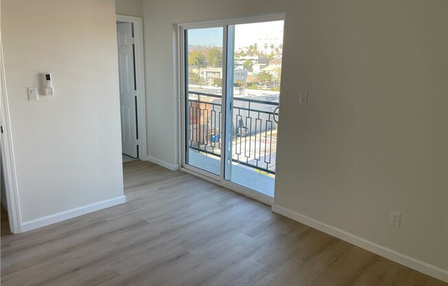 315 N ALVARADO ST