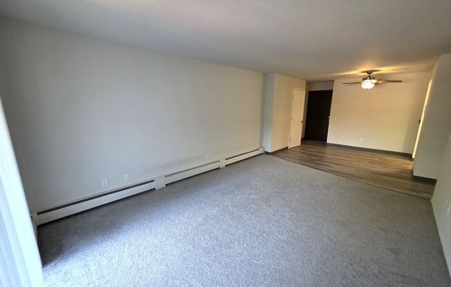 1 bed, 1 bath, 676 sqft, $1,125, Unit 25 - 216