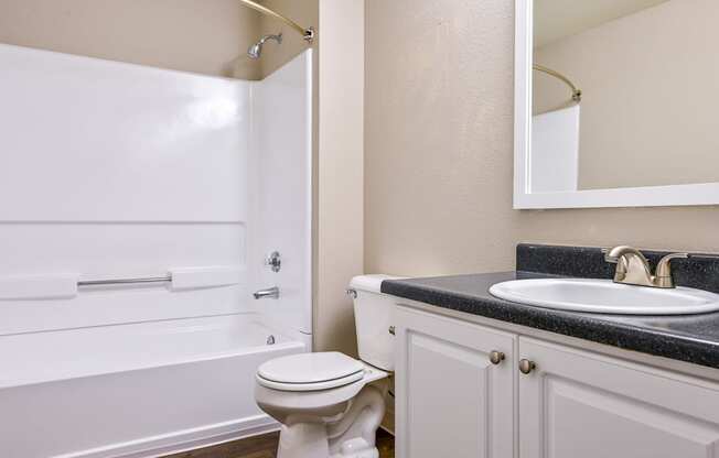 The Crossings| Bathroom