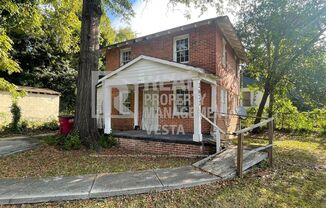 2677 NAPIER AVE