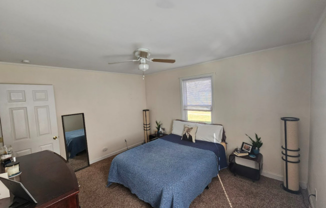 2 beds, 1 bath, $1,150