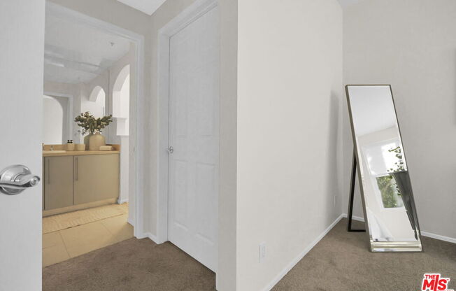 2 beds, 2 baths, 942 sqft, $559,900, Unit 135