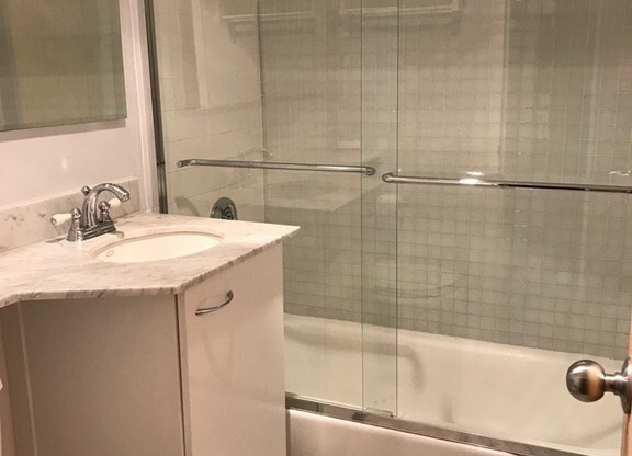 3 beds, 2 baths, 1,500 sqft, $5,500, Unit 7H