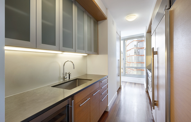 5 beds, 5.5 baths, 3,102 sqft, $19,995, Unit 21AB